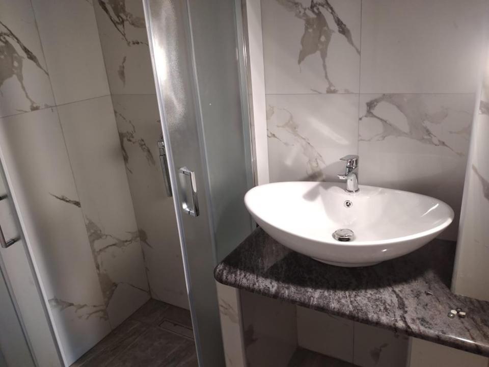 Zotos Rooms Parga Exterior foto