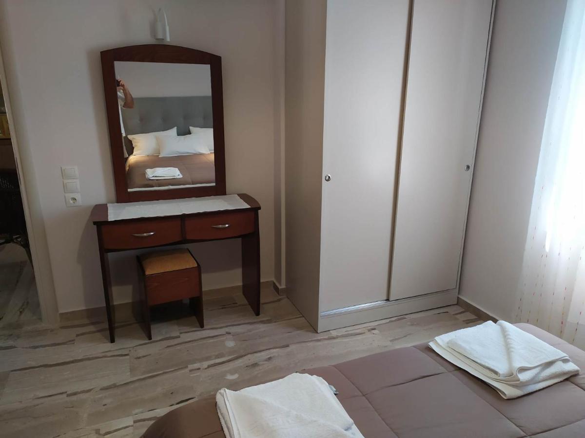 Zotos Rooms Parga Exterior foto