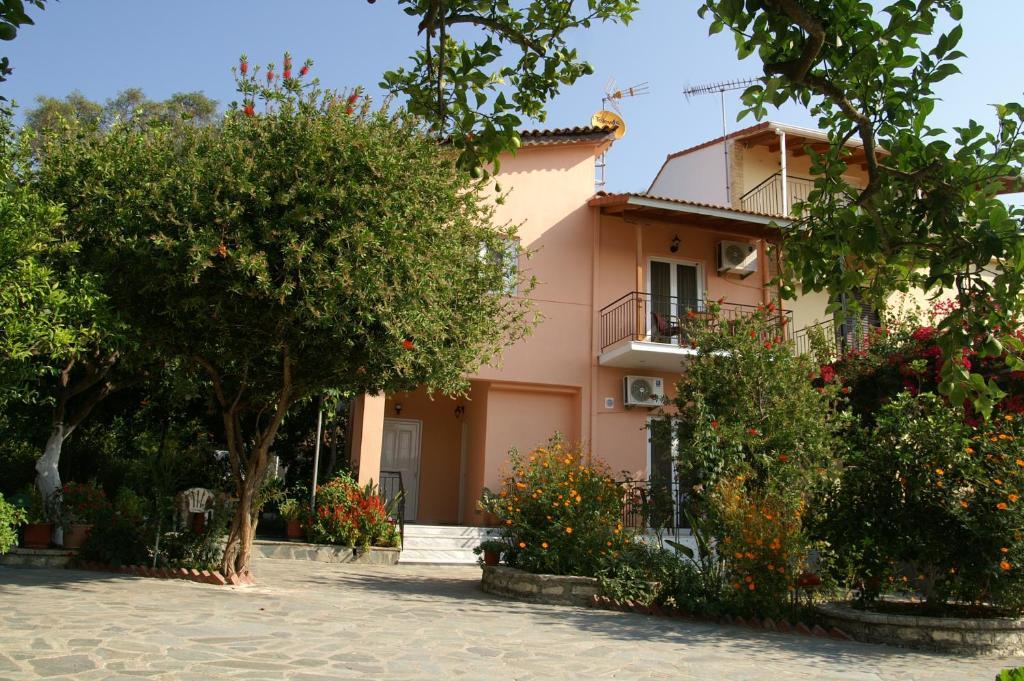 Zotos Rooms Parga Exterior foto